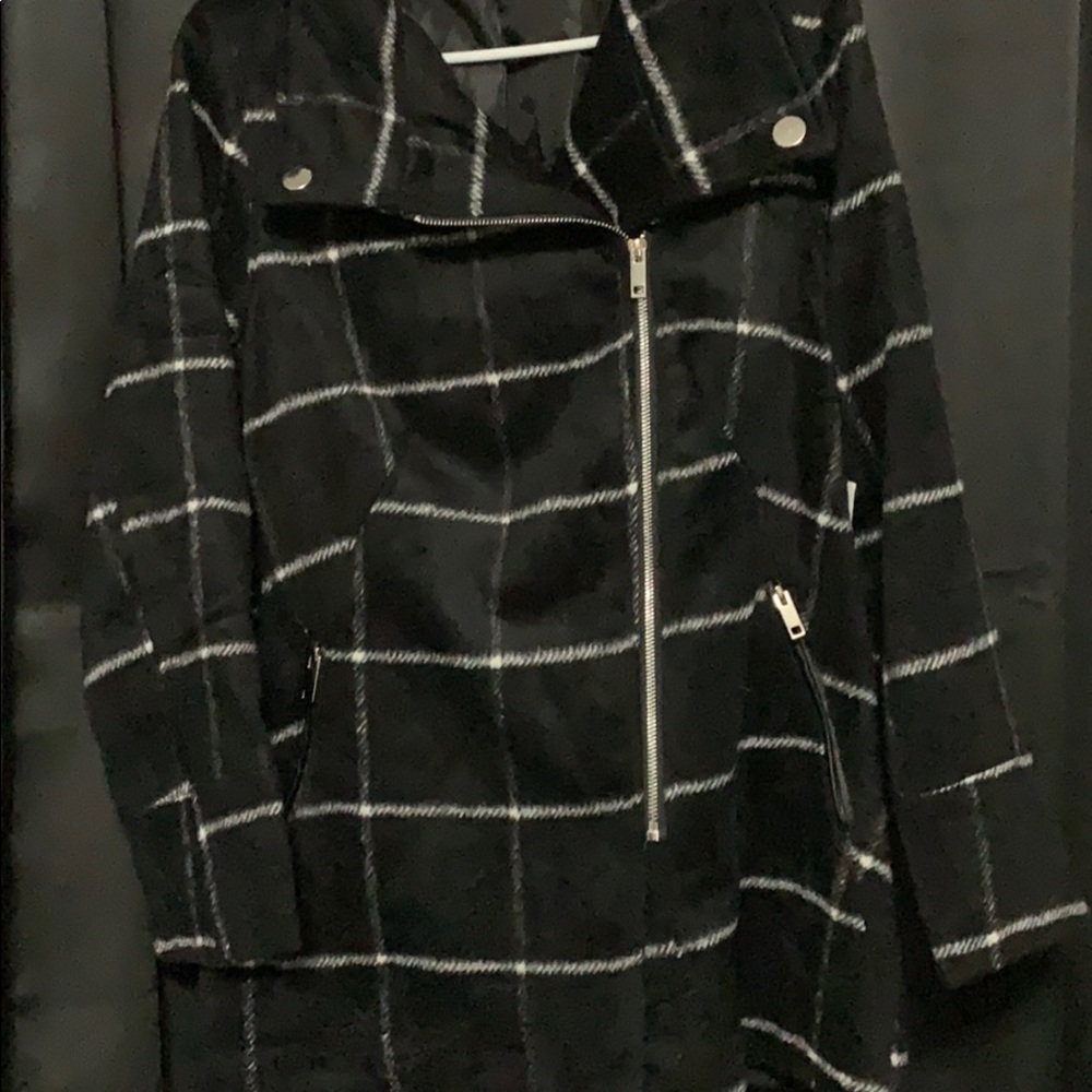 Jacket - Picture 4 of 7